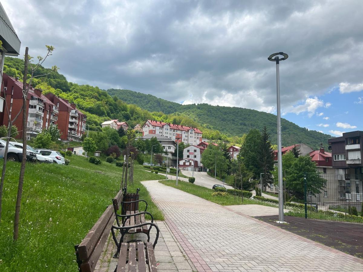 Loft Apart Плужине Екстериор снимка